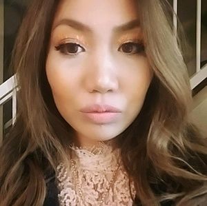 Meet your Posher, Aliya